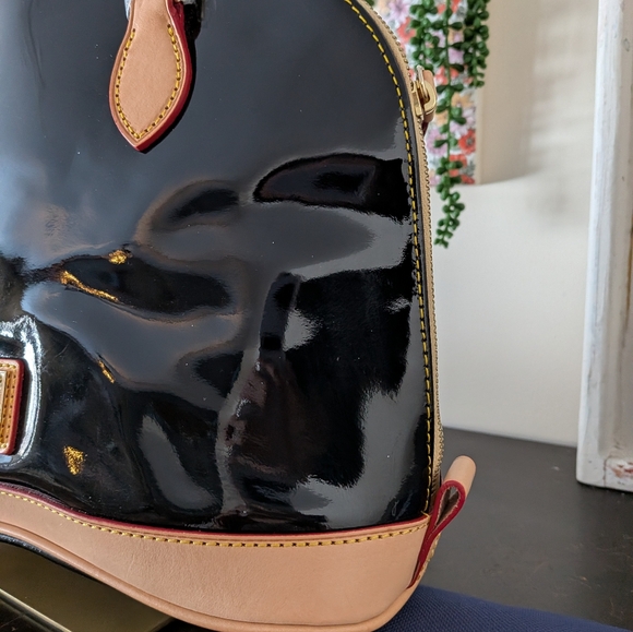 Dooney & Bourke Onyx Black Patent Leather Zip Zip Satchel NWT - Picture 5 of 11